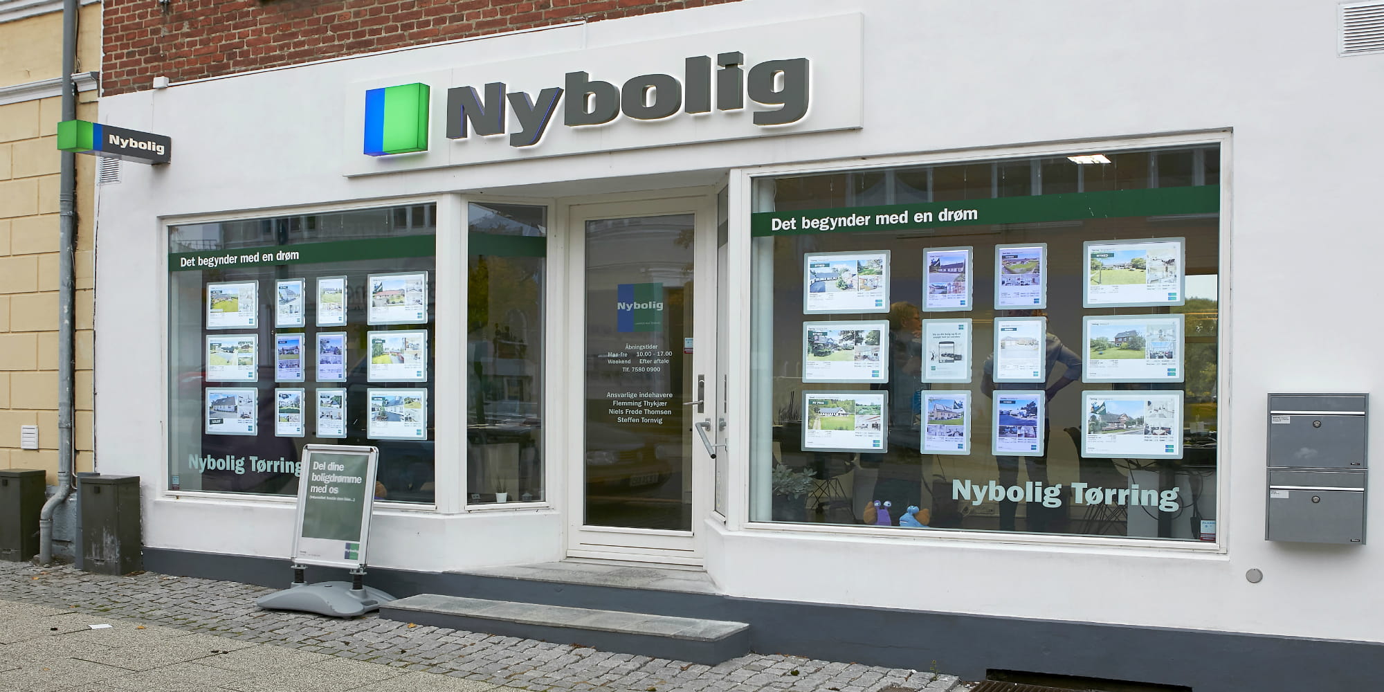 Forretningsfoto Nybolig Toerring