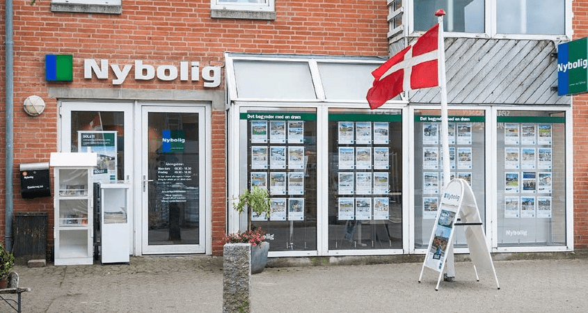 Ejendomsmægler Nybolig Auning - Jeppesen og Sørensen)