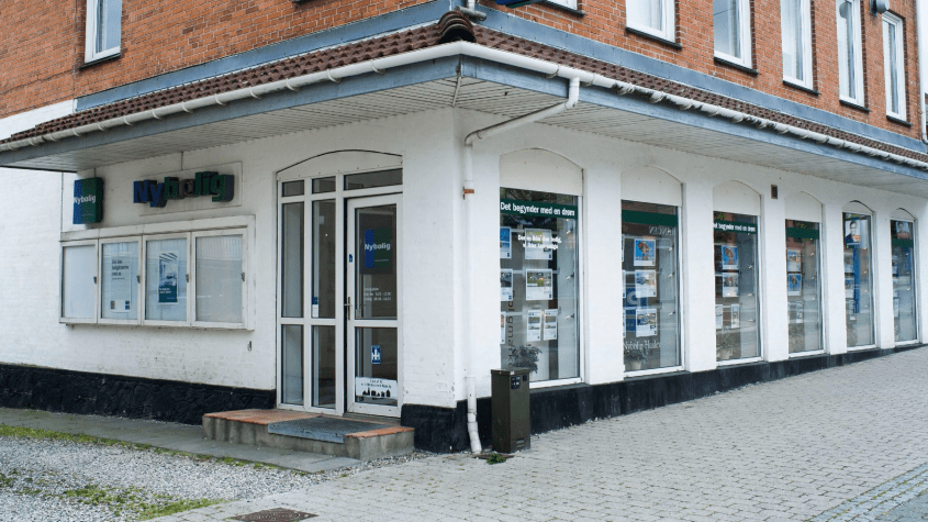 Ejendomsmægler Nybolig Haslev)