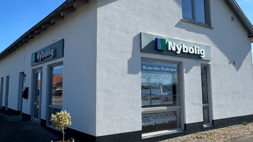 Nybolig Guderup Facade)