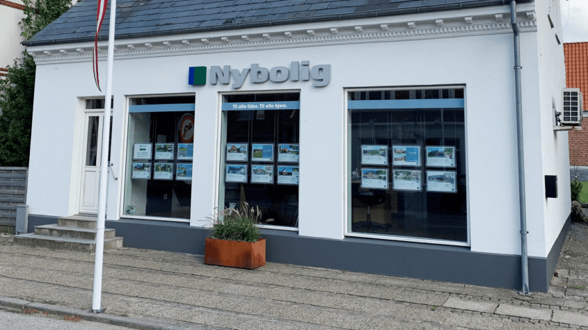 Ejendomsmægler Nybolig Tarm)
